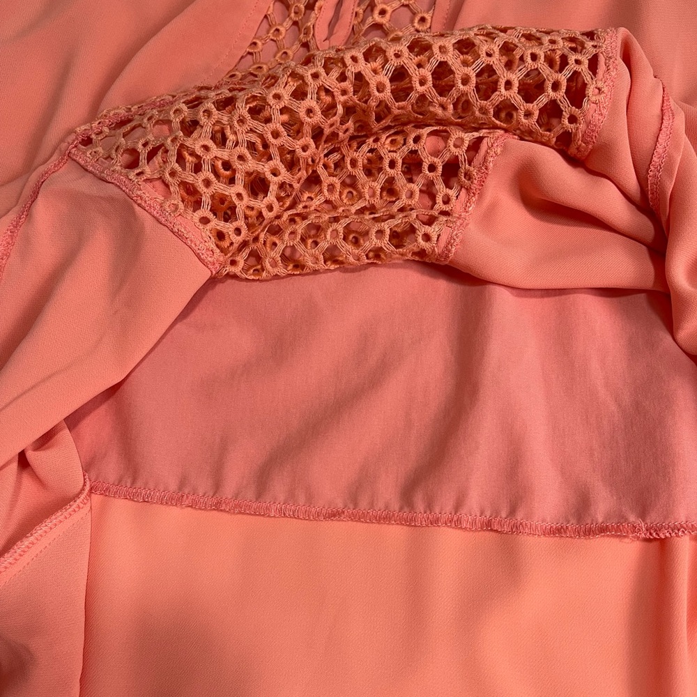 M|2 Short Sleeves Crochet Details Short Sleeves Blouse Top Women’s Size M - Picture 7 of 10